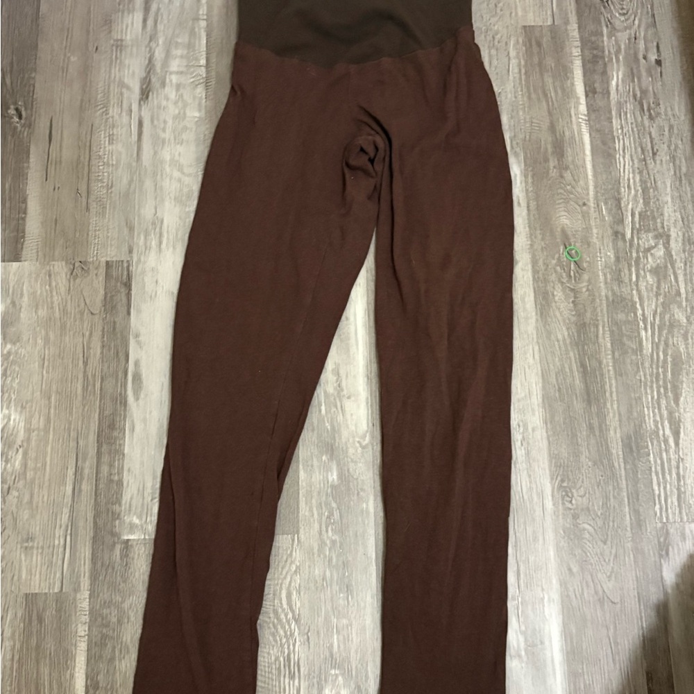 Motherhood Maternity Leggings - Picture 8 of 11